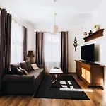 Rosalie Apartament *