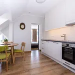Rosalie Apartment *