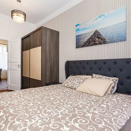 Apartament Rosalie Parnawa